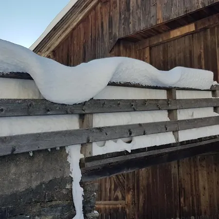 Gstinighof Apartamento *